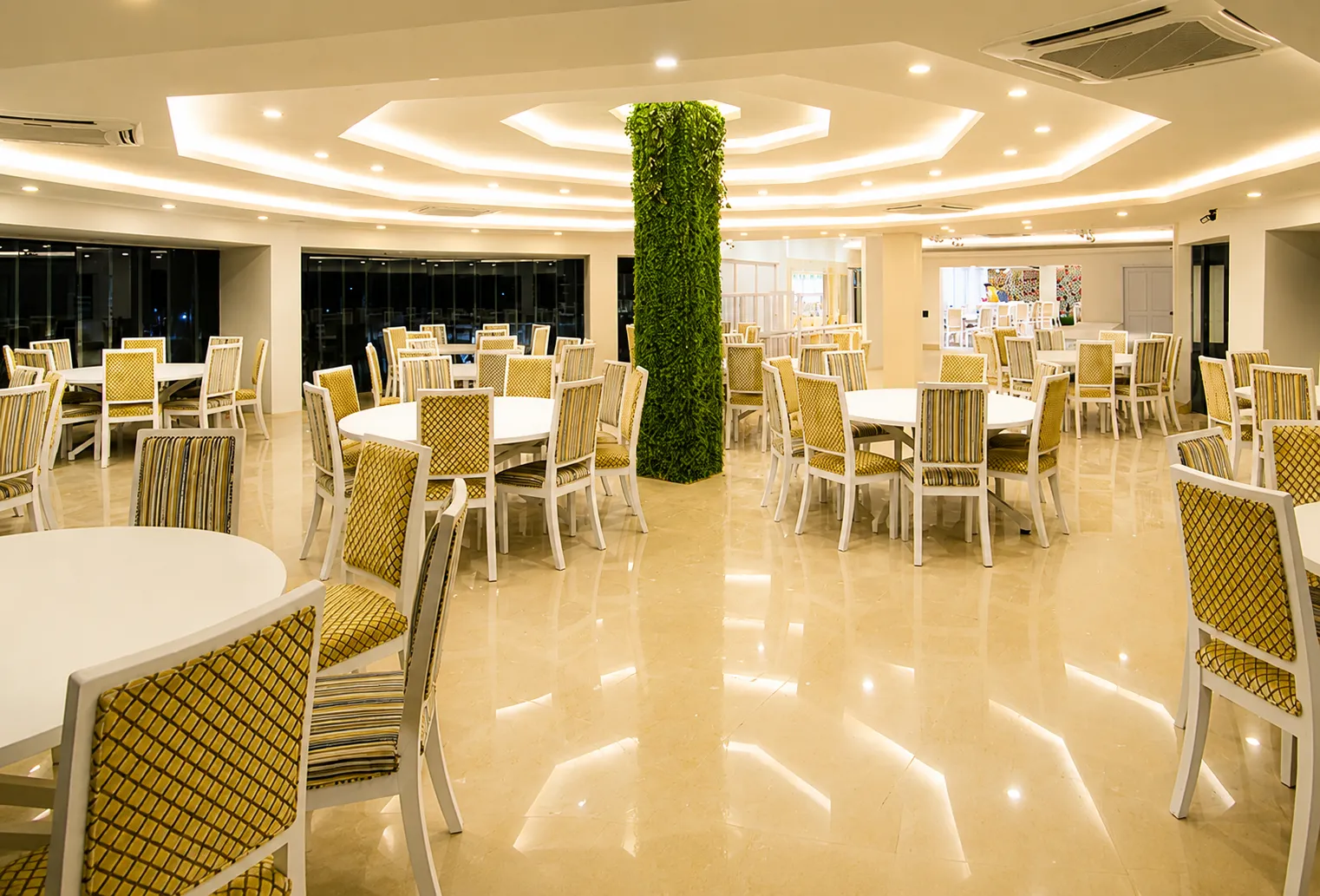 Modern gridded-mirror department store interior